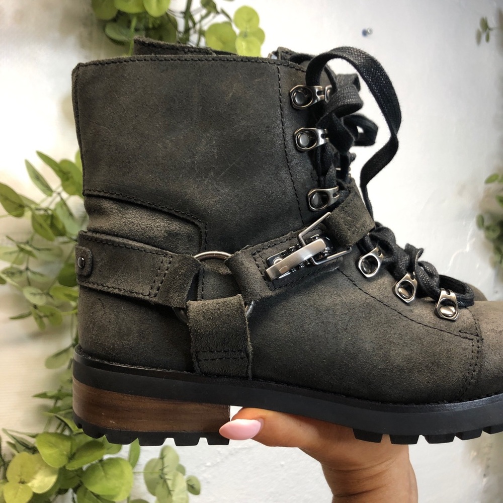 Ugg Fritzi Combat Boots 7 Water Resistant - Picture 3 of 8